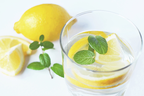 飲料企業(yè)為了滿足消費(fèi)者不斷變化的需求，需要進(jìn)行不斷的飲料產(chǎn)品研發(fā)工作